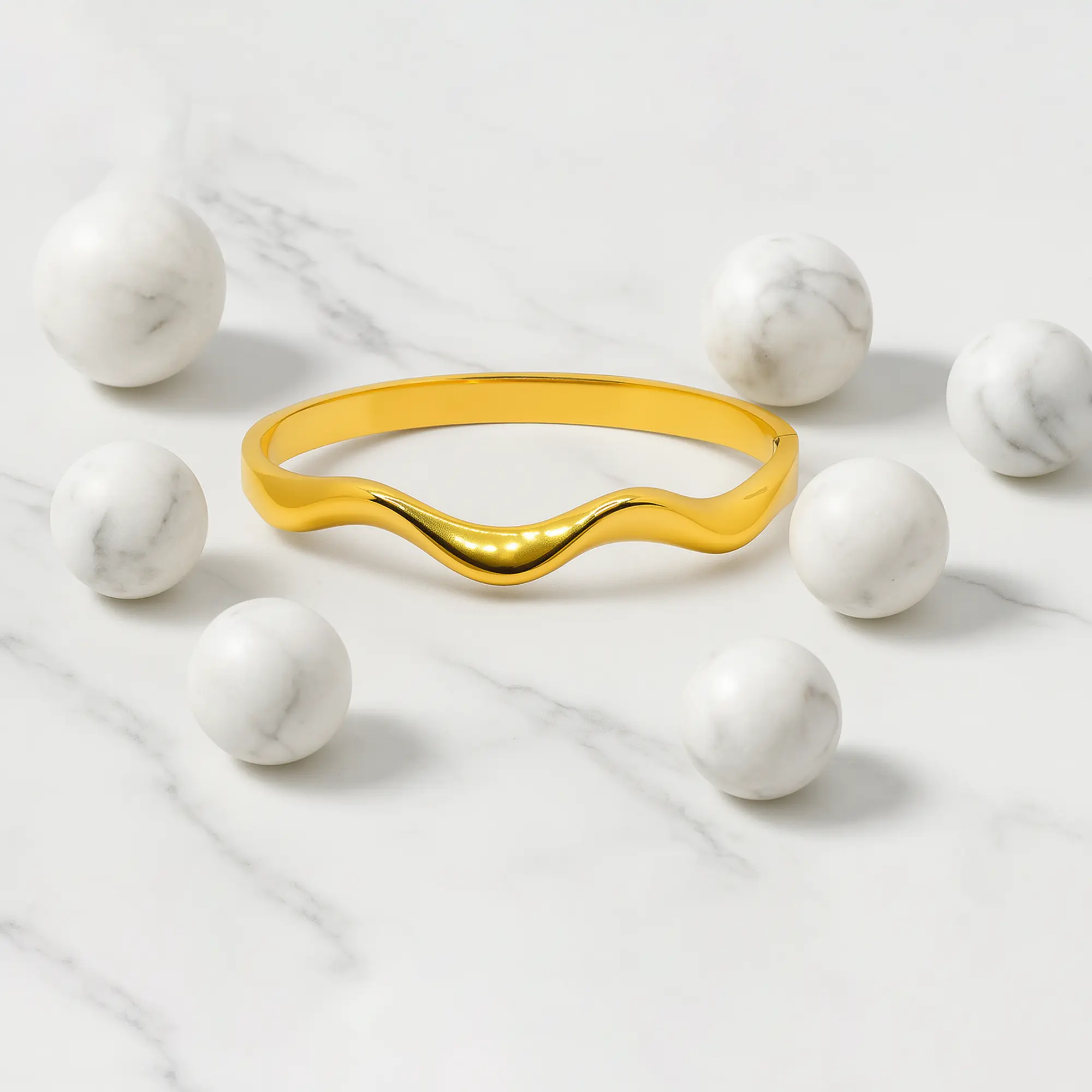 Zingler Gold Bracelet - Hover