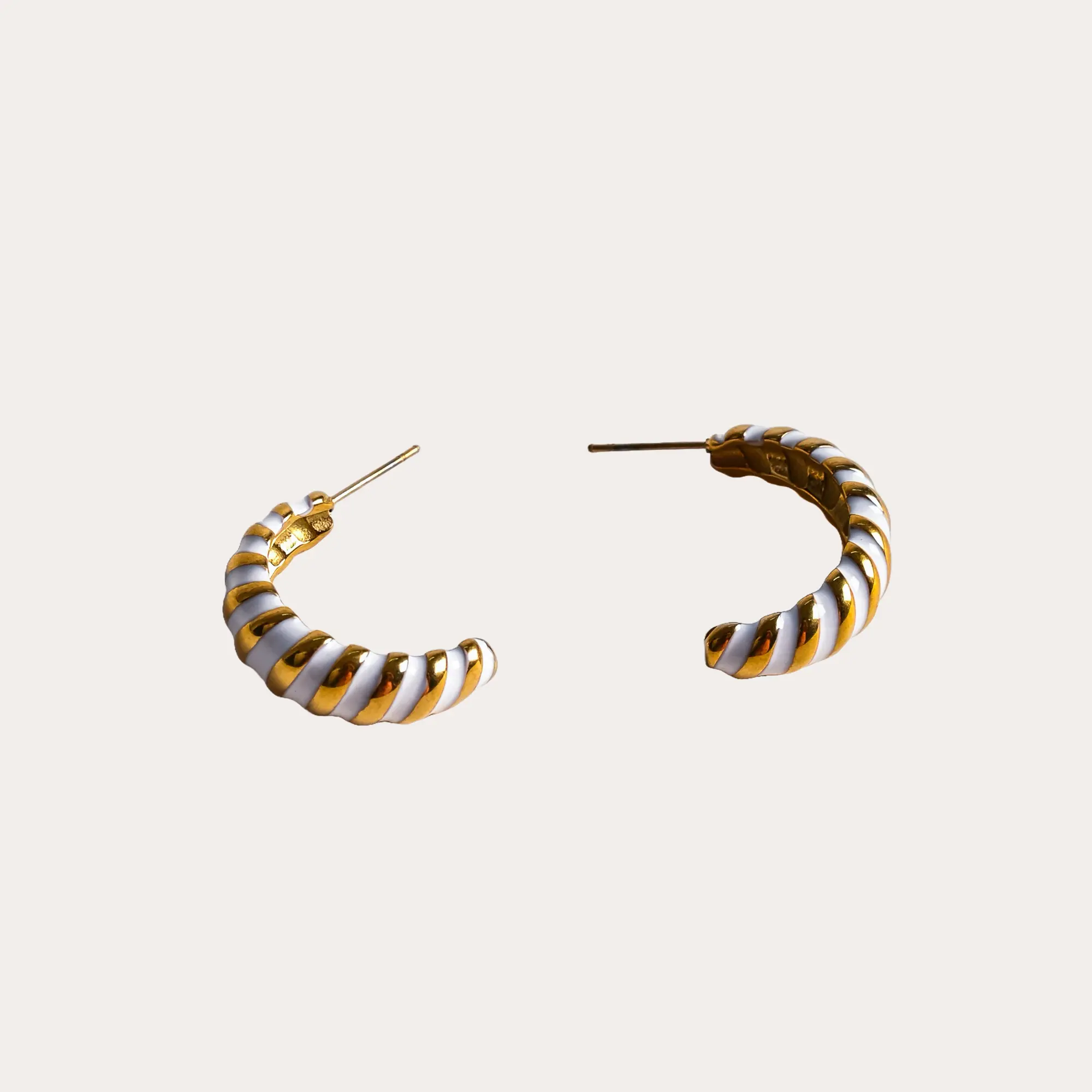Gold Halo Earring - Main