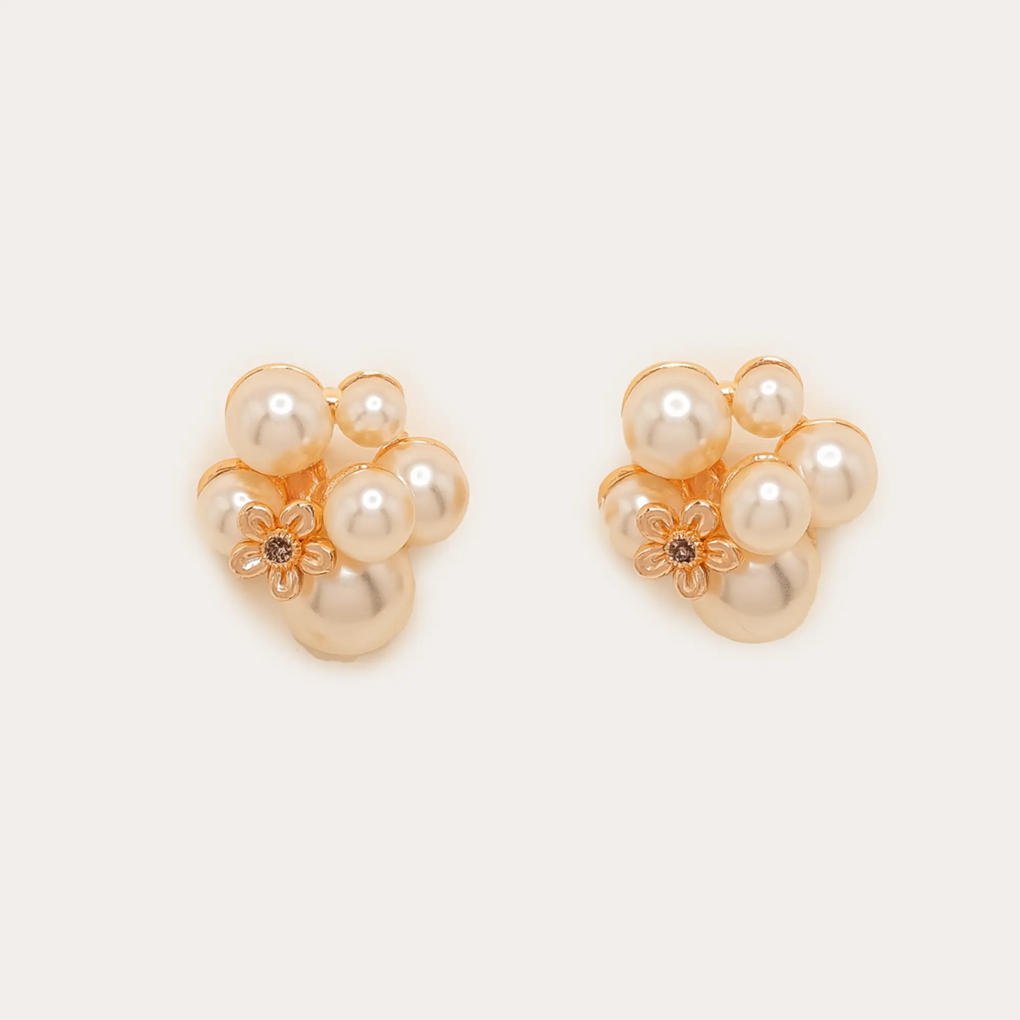Multi Pearl Earring - Main