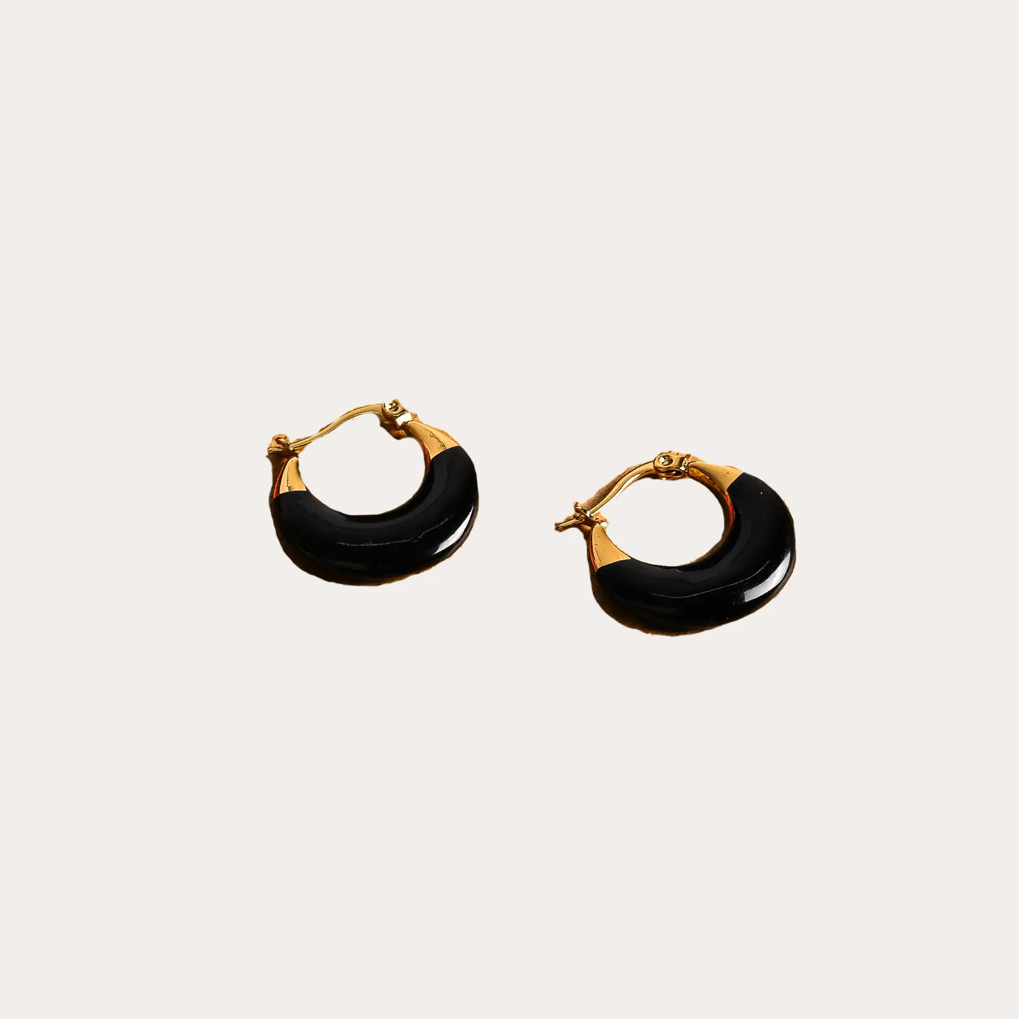 Traditional Stone Morden Style Earring